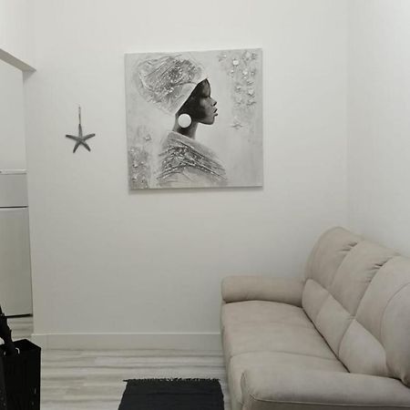 La Laguna Rooms SantʼAntìoco المظهر الخارجي الصورة